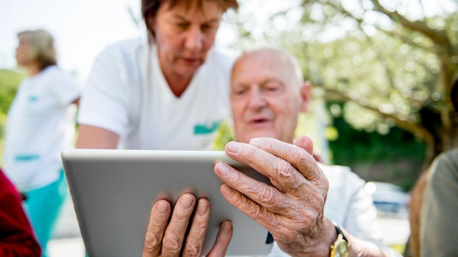 Mobile health apps: a customer view